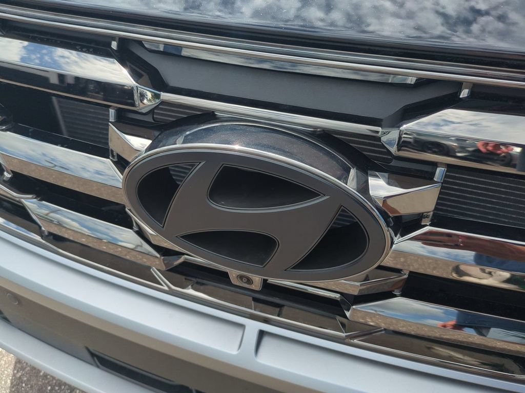 New 2026 Hyundai Tucson Limited w/ Tow & Go Package FWD image 13