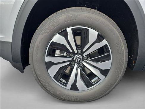 New 2026 Volkswagen Atlas SE AWD/4WD image 10