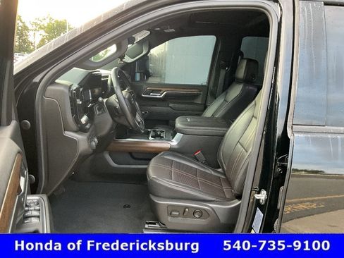 Used 2024 Chevrolet Silverado 2500 High Country w/ Midnight Edition AWD/4WD image 28
