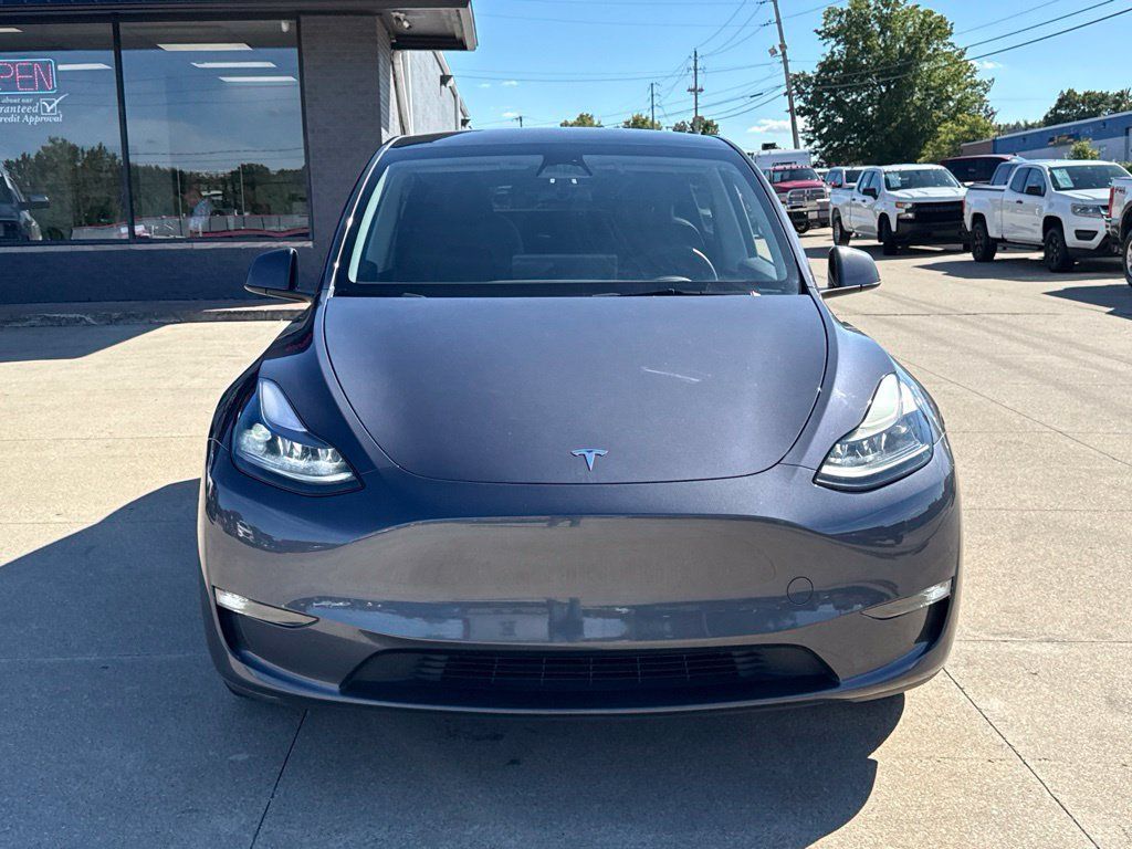 Used 2023 Tesla Model Y Long Range AWD/4WD image 16