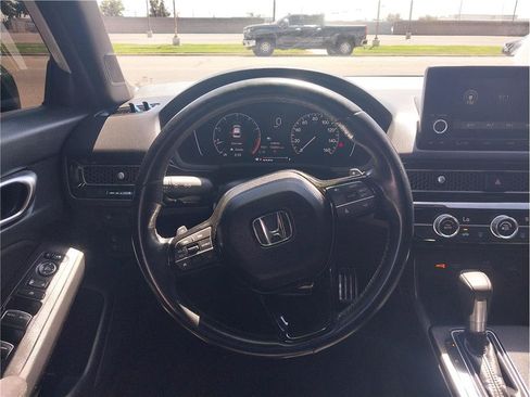 Used 2024 Honda Civic Sport image 13