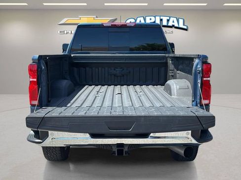 Used 2025 Chevrolet Silverado 2500 LTZ w/ LTZ Premium Package AWD/4WD image 32