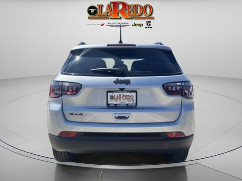 New 2026 Jeep Compass Latitude image 6