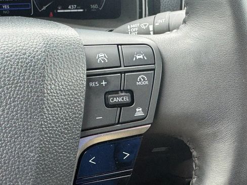 Used 2026 Toyota Camry XLE FWD image 28