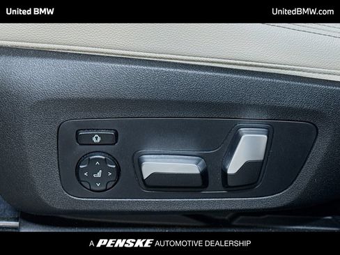 Used 2019 BMW X3 sDrive30i w/ Executive Package RWD image 4
