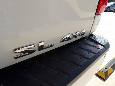 Used 2017 Nissan Titan SL w/ Chrome Package image 35