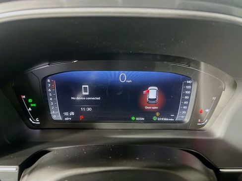 Used 2025 Honda Pilot Elite image 15