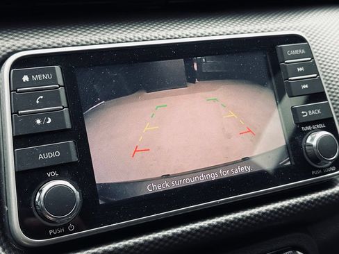 Used 2020 Nissan Kicks SV FWD image 32