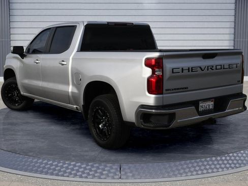 Used 2020 Chevrolet Silverado 1500 LT w/ LT Value Package image 5
