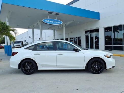 Used 2026 Honda Civic FWD Hybrid Sedan image 16
