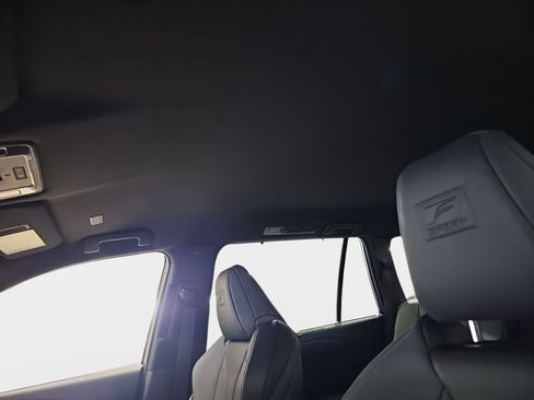 New 2026 Lexus TX 500h AWD image 31