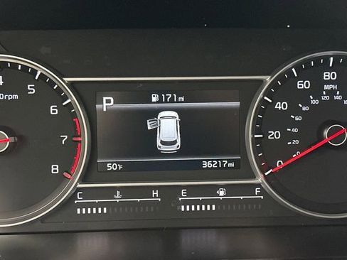 Used 2023 Kia Sorento LX image 18