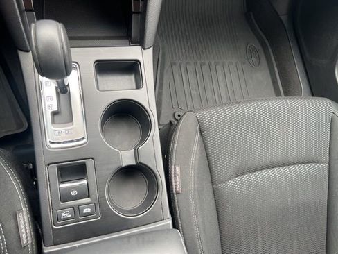 Used 2019 Subaru Outback 2.5i Premium w/ Popular Package #2 image 14