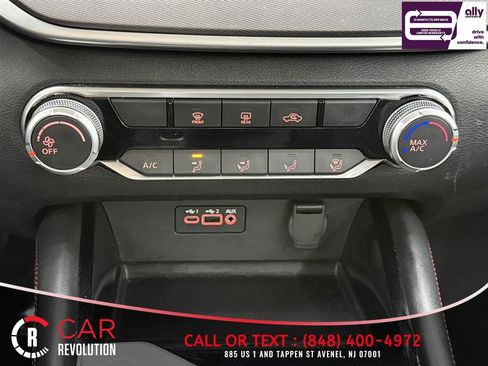 Used 2023 Nissan Altima 2.5 SR FWD image 19