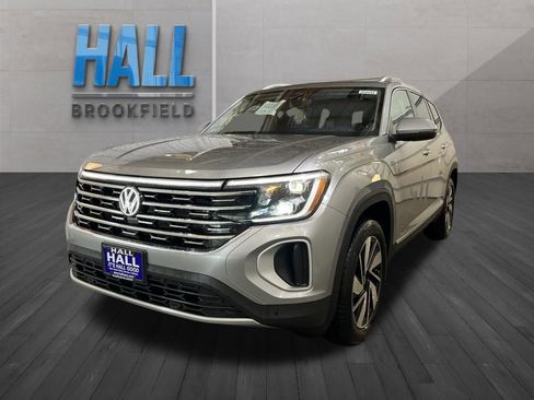 New 2026 Volkswagen Atlas SEL AWD/4WD image 1