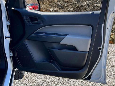 Used 2020 Chevrolet Colorado W/T w/ WT Convenience Package image 18