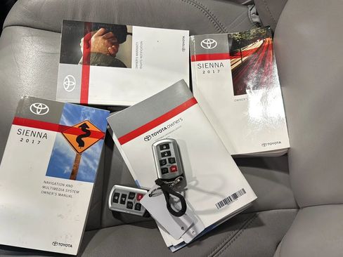 Used 2017 Toyota Sienna XLE w/ XLE Navigation Package image 37