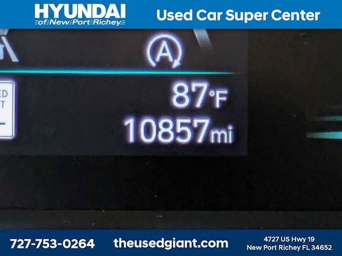 Certified 2025 Hyundai Palisade SE FWD image 37