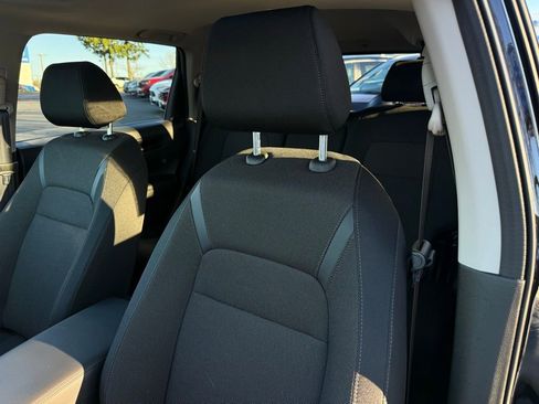 Used 2025 Honda CR-V EX image 32