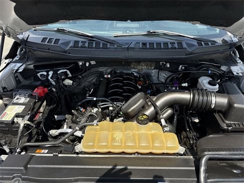 Used 2020 Ford F150 XLT w/ XTR Package image 24
