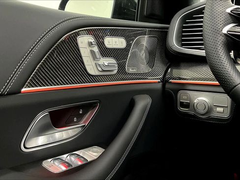 New 2026 Mercedes-Benz GLE 53 AMG 4MATIC Coupe image 19