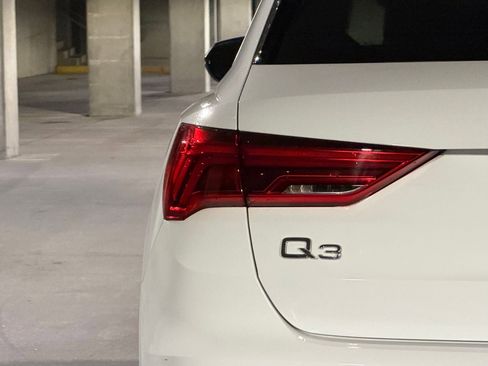Used 2022 Audi Q3 2.0T Premium w/ Convenience Package image 13