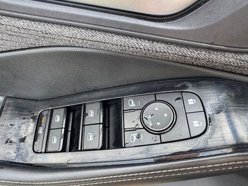 Used 2023 Nissan Rogue SV FWD image 18