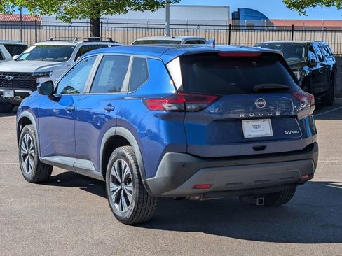 Used 2023 Nissan Rogue SV AWD/4WD image 4
