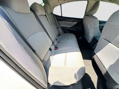 Used 2025 Toyota Camry LE FWD image 32