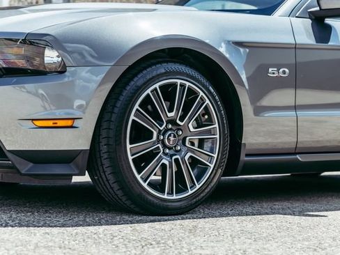 Used 2011 Ford Mustang GT Premium w/ Comfort Pkg RWD image 41