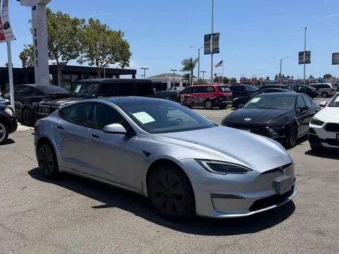 Used 2025 Tesla Model S Plaid AWD/4WD image 3