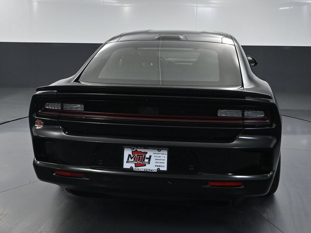 Used 2024 Dodge Charger Daytona Scat Pack w/ Plus Group AWD/4WD image 4
