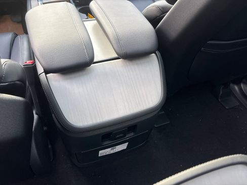 New 2026 Lincoln Navigator L Reserve w/ Jet Appearance Package image 33