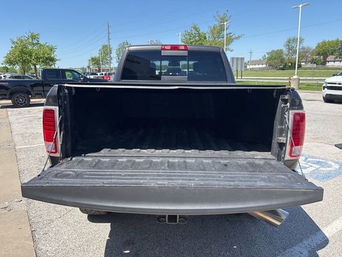 Used 2018 RAM 2500 Laramie image 2