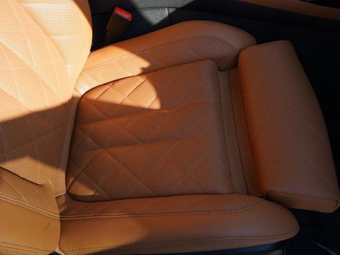 Used 2024 BMW X7 xDrive40i w/ M Sport Package AWD/4WD image 67