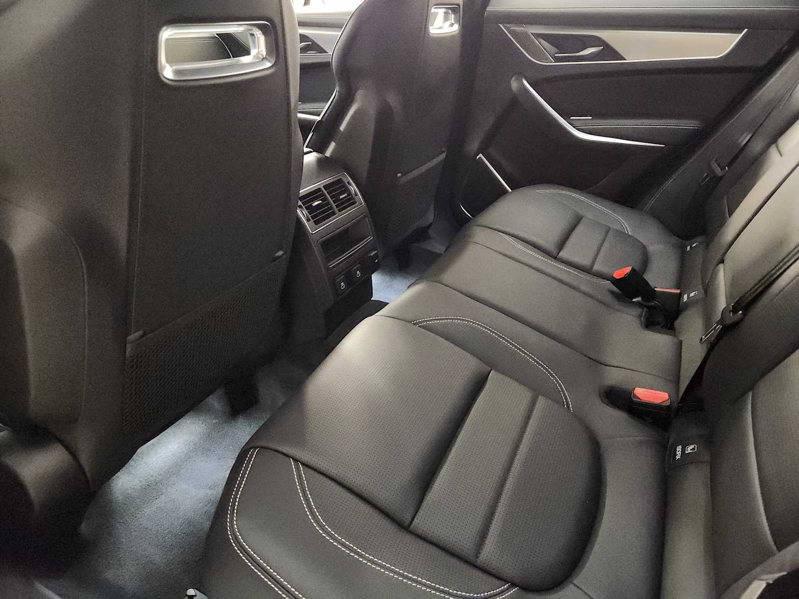 New 2026 Jaguar F-PACE R-Dynamic S AWD/4WD image 48