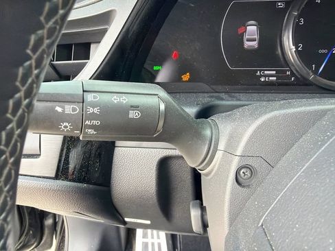 Used 2023 Lexus ES 350 F Sport FWD image 28