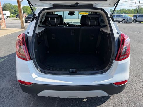 Used 2020 Buick Encore Preferred FWD image 6