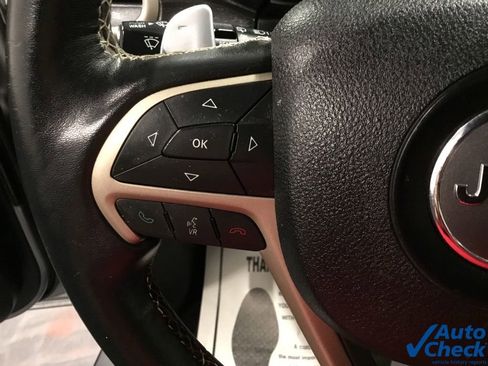 Used 2016 Jeep Grand Cherokee Limited image 47