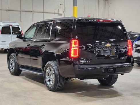 Used 2018 Chevrolet Tahoe LS RWD image 11