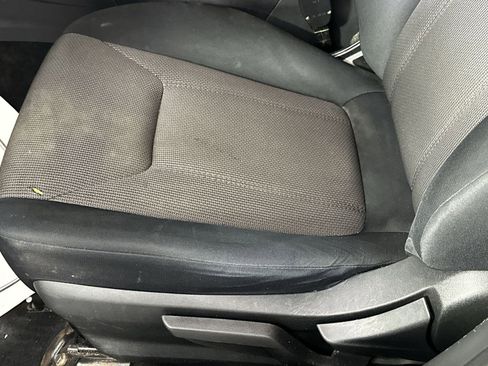 Used 2023 Subaru Crosstrek 2.0i AWD/4WD image 12