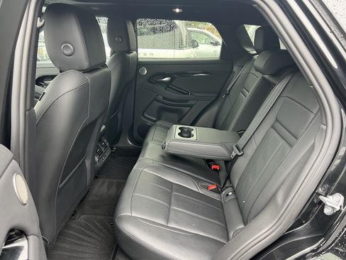 Certified 2024 Land Rover Range Rover Evoque Dynamic SE AWD/4WD image 30