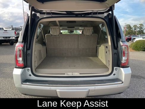 Used 2016 GMC Yukon XL Denali w/ Open Road Package image 27