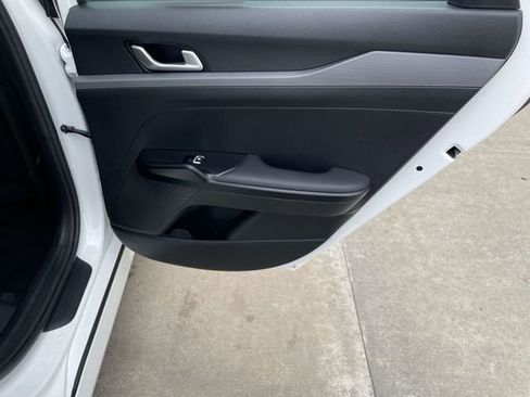 Used 2025 Kia K5 LXS FWD image 37