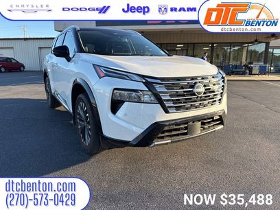 Used 2025 Nissan Rogue Platinum w/ Tech Package