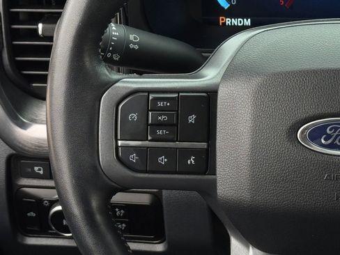 Used 2024 Ford F250 Lariat w/ Sport Appearance Package image 16