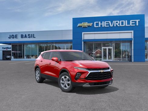 New 2026 Chevrolet Blazer LT w/ LPO, Floor Liner Package AWD/4WD image 1