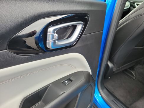 Used 2024 Jeep Compass Limited image 13