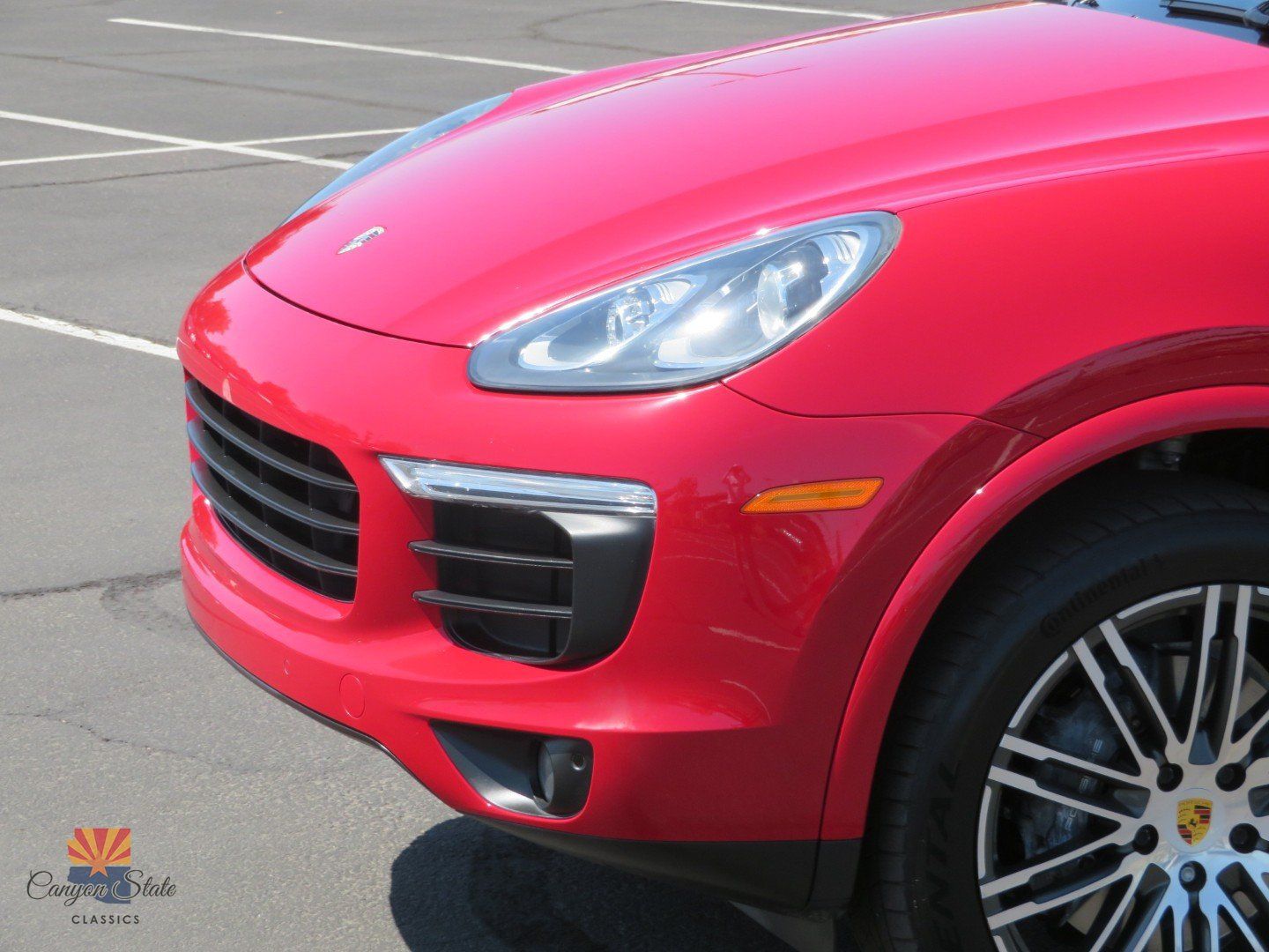 Used 2016 Porsche Cayenne w/ Premium Package AWD/4WD image 35