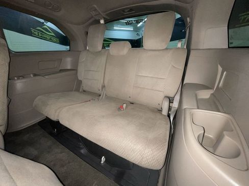 Used 2015 Honda Odyssey EX image 27
